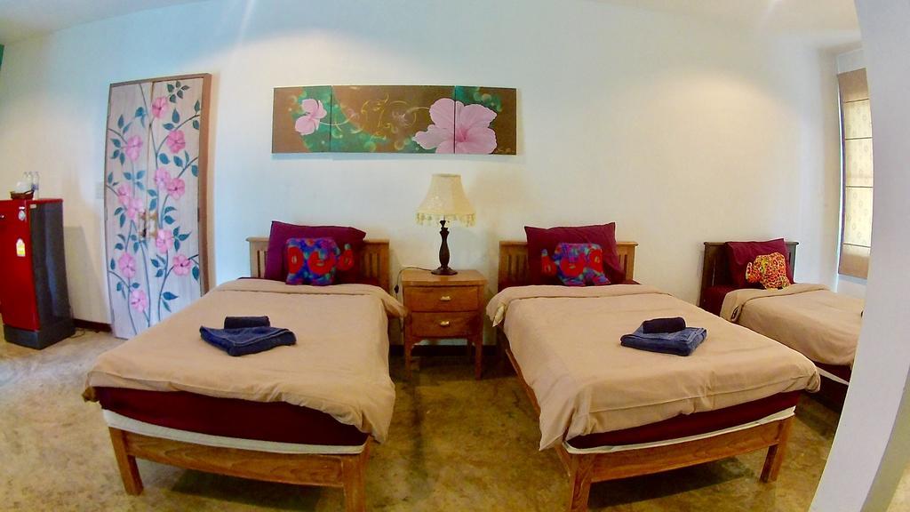 Baan Saleepai Hotel Exterior photo